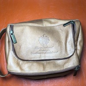 Trump’s Bedminster Leather Valet